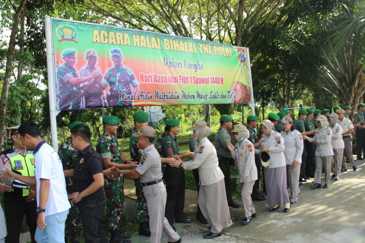 Kokohkan Sinergitas TNI/Polri Kodim Barabai Gelar Halal Bihalal Idul Fitri 1440H.