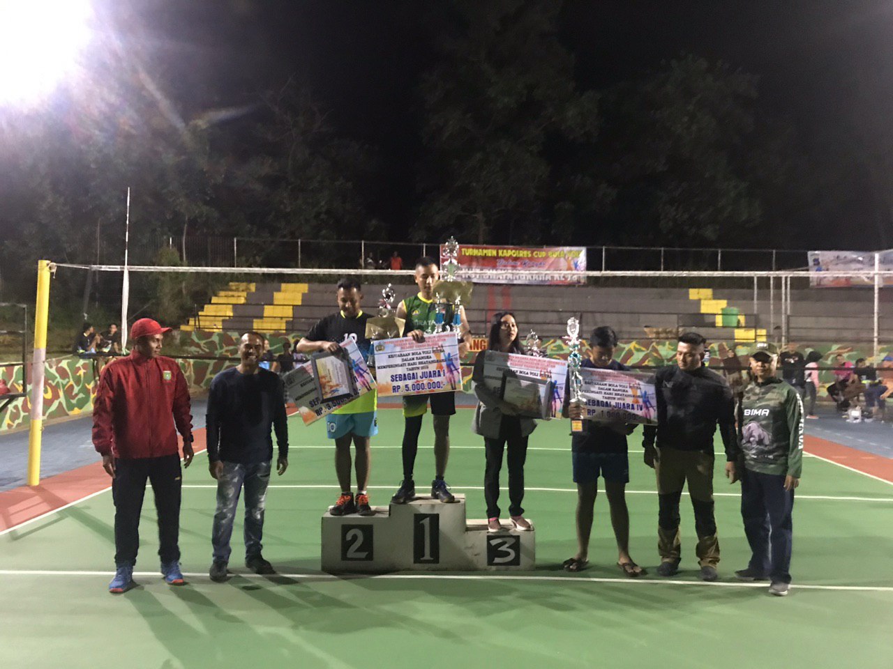 Tim Bola Volly Yonif B 623/BWU Berhasil Sisihkan 16 Tim Volly Lainya