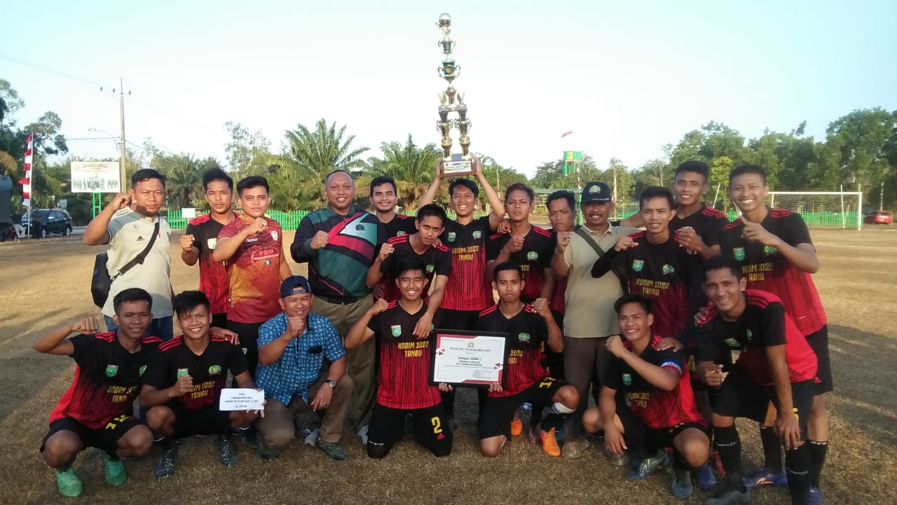 Club Kodim 1022/Tnb Rebut Piala Turnamen Sepak Bola Danrem 101/Ant Cup