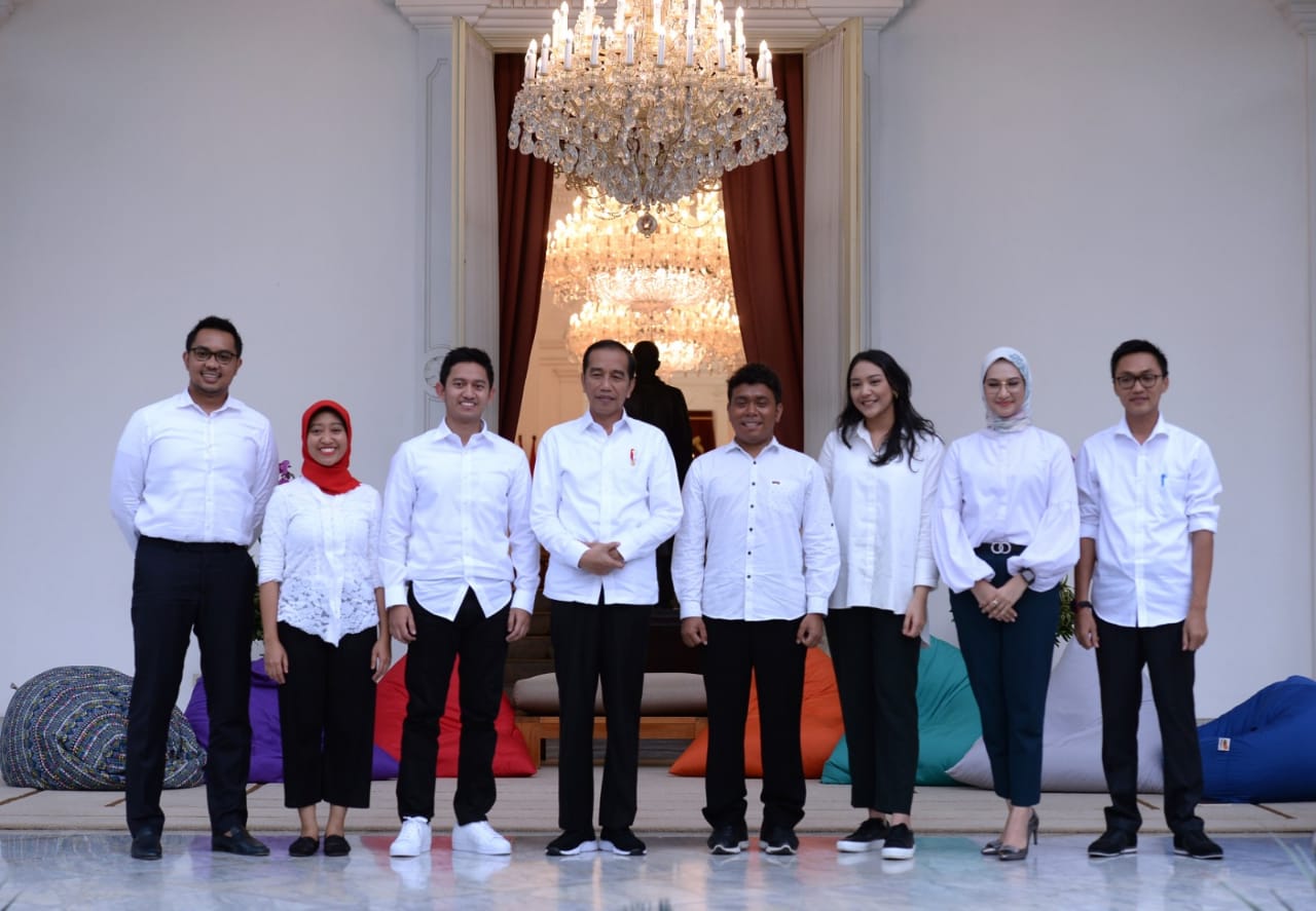 Presiden Kenalkan 7 Milenial Sebagai Staff Khusus Baru