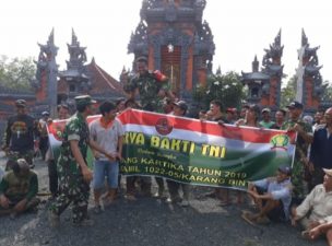 Pura Banjar Adat Bali Sentana Desa Madu Retno Jadi Sasaran Hari Juang TNI AD Tahun 2019