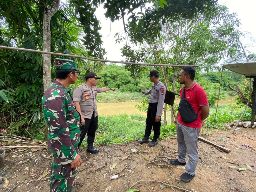 Koramil 1022-05/Krb Bersama Muspika Karang Bintang Cegah Dini dan Petakan Daerah Rawan Banjir