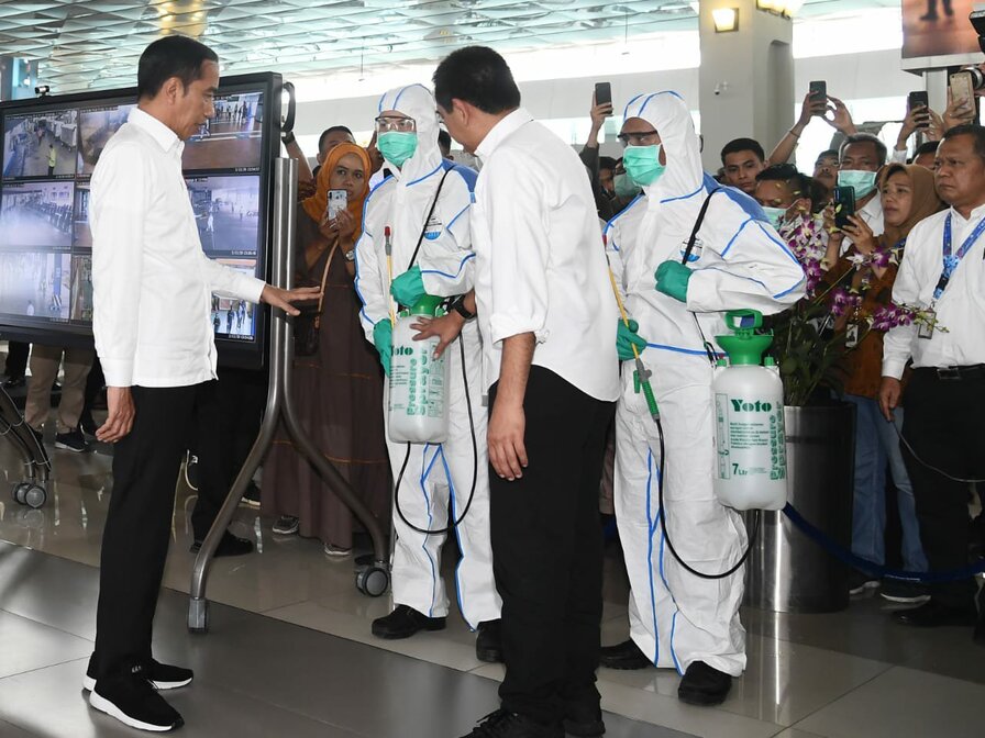 Pastikan Pengecekan Kesehatan di Tempat Publik Berjalan Baik, Presiden RI Tinjau Bandara Soeta