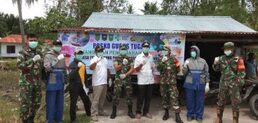 Babinsa Koramil 11 Pulau Burung Bersama Kades Teluk Nibung Cek Lokasi Karantina