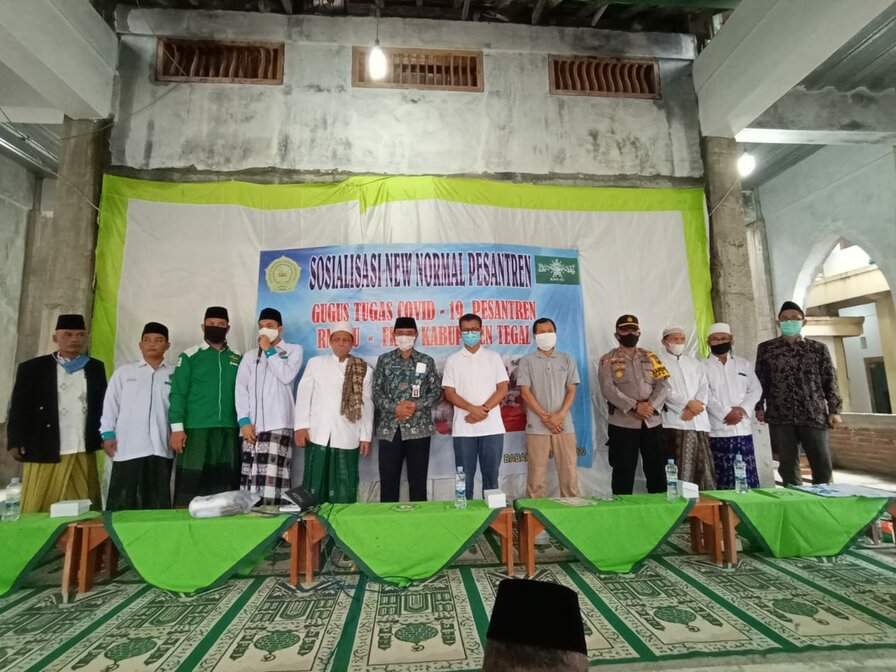 Pengasuh Ponpes di Kab. Tegal Ikuti Sosialisasi New Normal Pesantren