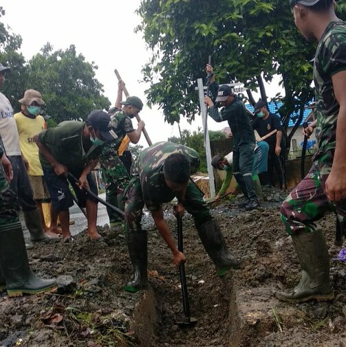 Mulawarman Peduli Sarana Kemanunggalan TNI dan Rakyat