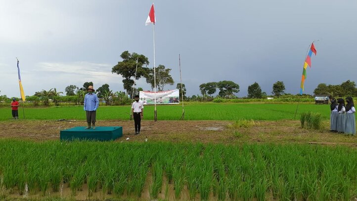 Tidak Ketinggalan Para Petani Turut Gelar Upacara Peringatan HUT RI ke-75