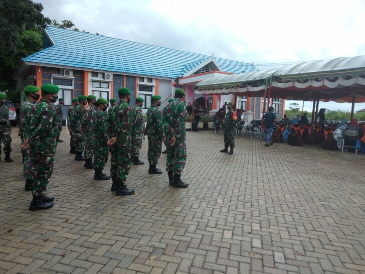 TNI- Polri Amankan Proses Pendaftaran Bakal Calon Bupati Tanbu