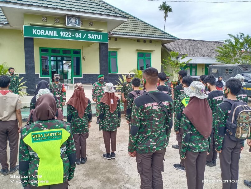 Koramil 1022-04/Sti Bersama Saka Wira Kartika Galang Solidaritas Kebakaran Kota baru