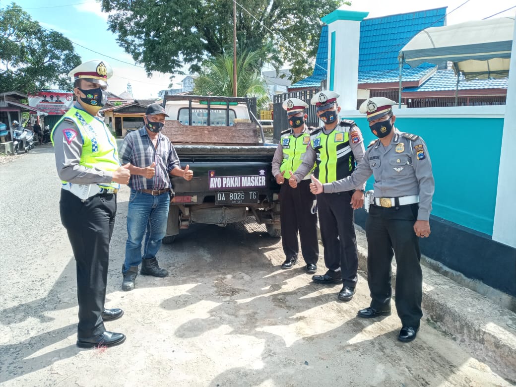 SERUAN SATLANTAS POLRES KOTABARU “AYO PAKAI MASKER”