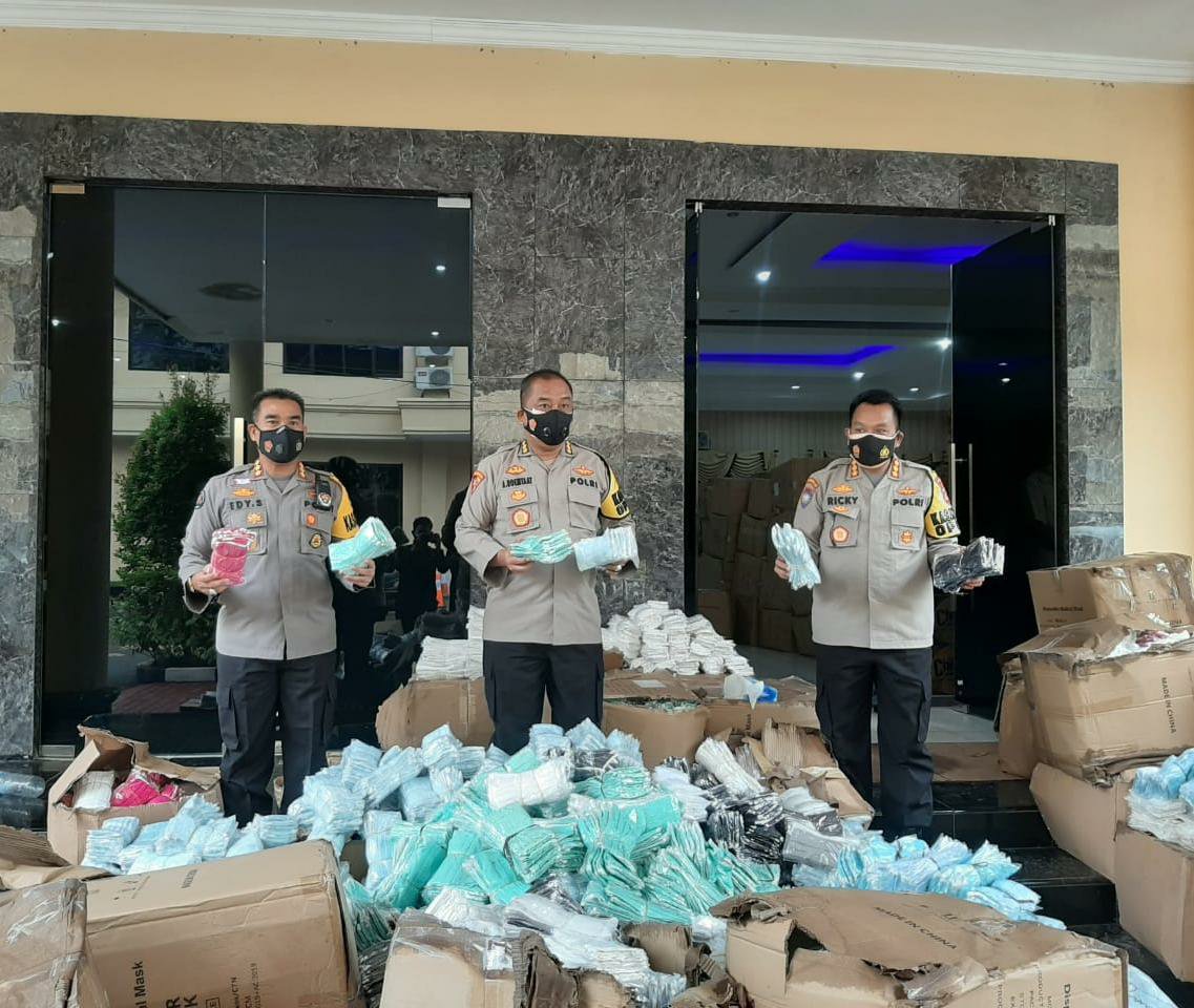 Polda Banten Terima Bantuan 1 juta Masker dari BNPB Nasional