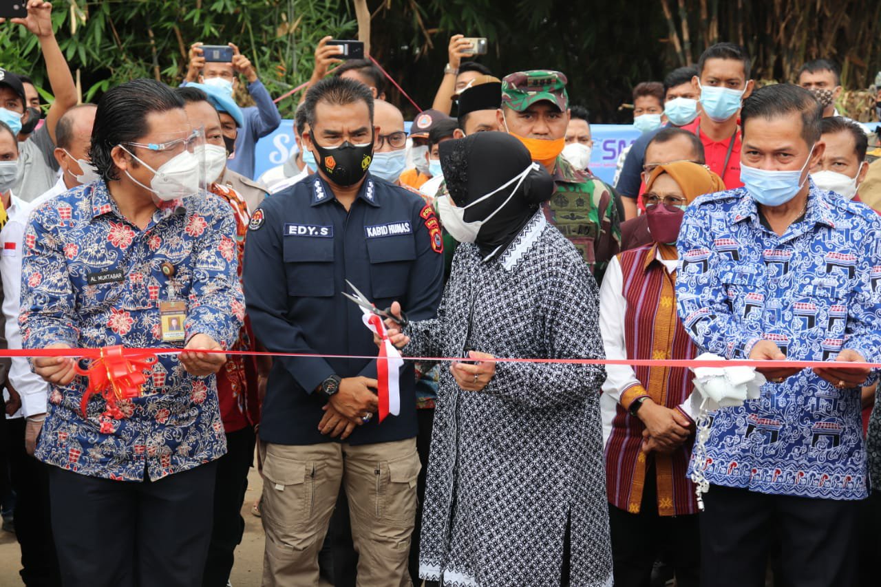 Bangun Jalan dan Sanitasi, Kabid Humas Polda Banten Apresiasi SMSI