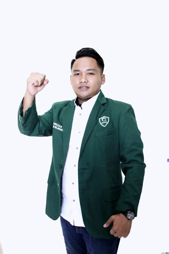 Kombes Sambodo Hadapi Pembubaran Massa FPI Dengan Penuh Kesabaran