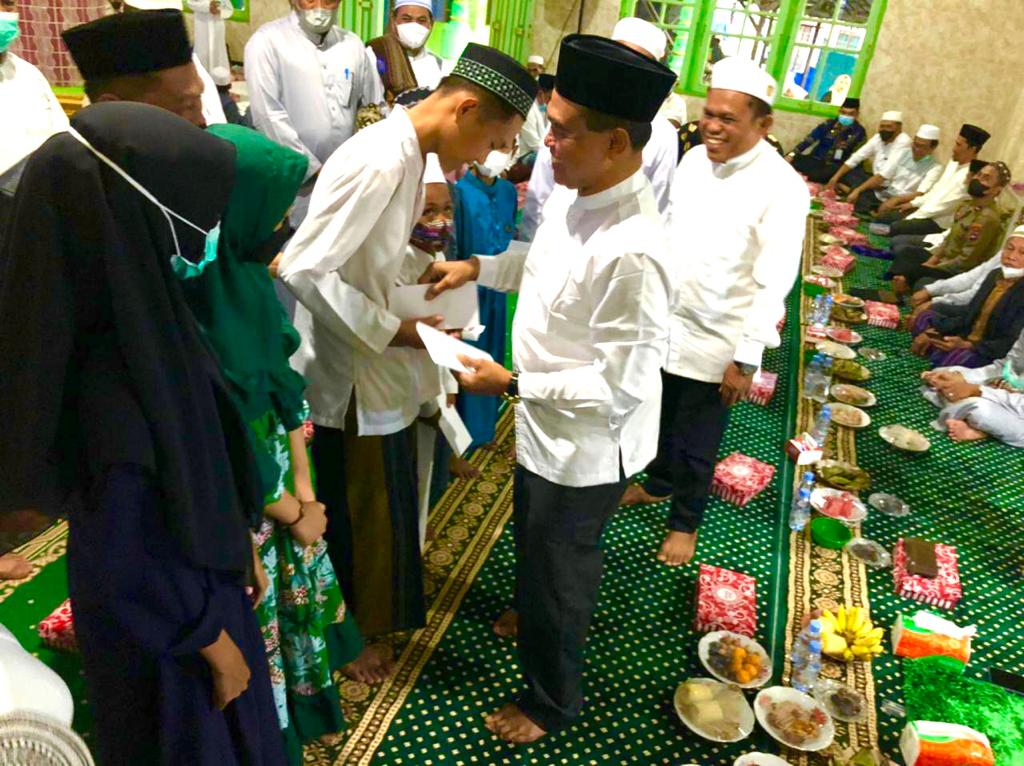 Santuni Anak Yatim, Bupati Doakan Generasi Cerdas dan Soleh