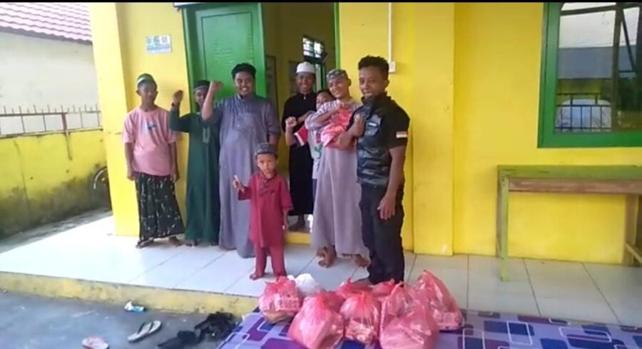 Masyarakat Tidak Mampu Di Desa Bersujud Terima Uluran Tangan Posko Satu Jiwa