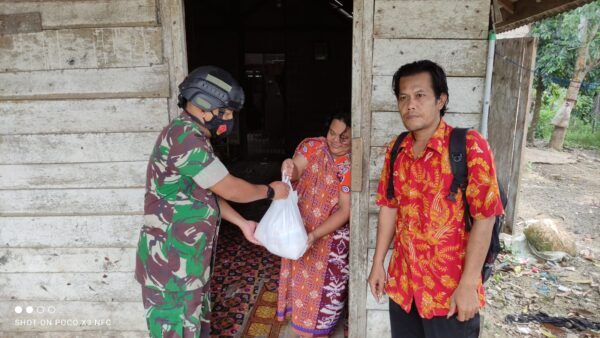 Bantu Pemerintah Cegah Stunting, Posko Satu Jiwa Salurkan Paket Susu