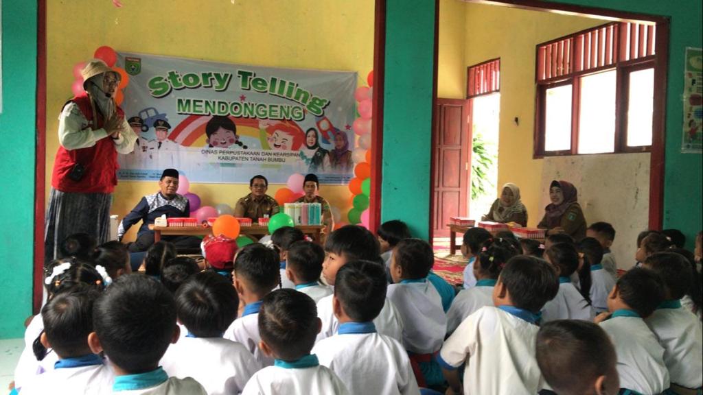 Tingkatkan Gemar Membaca Anak, Dispersip Kembali Gelar Story Telling