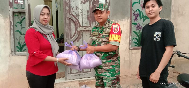 Posko Satu Jiwa Maknai Jumat Berkah Berbagi Dengan Sesama