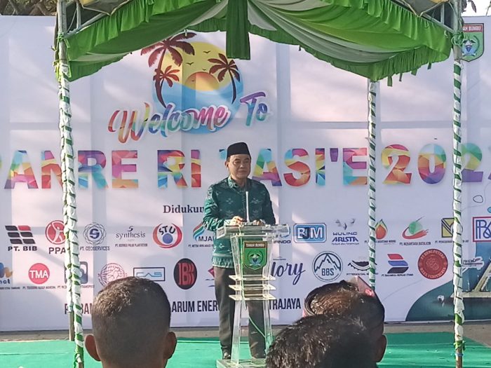 Pesta Pantai Mappanretasi 2023 Resmi Dibuka Bupati Zairullah