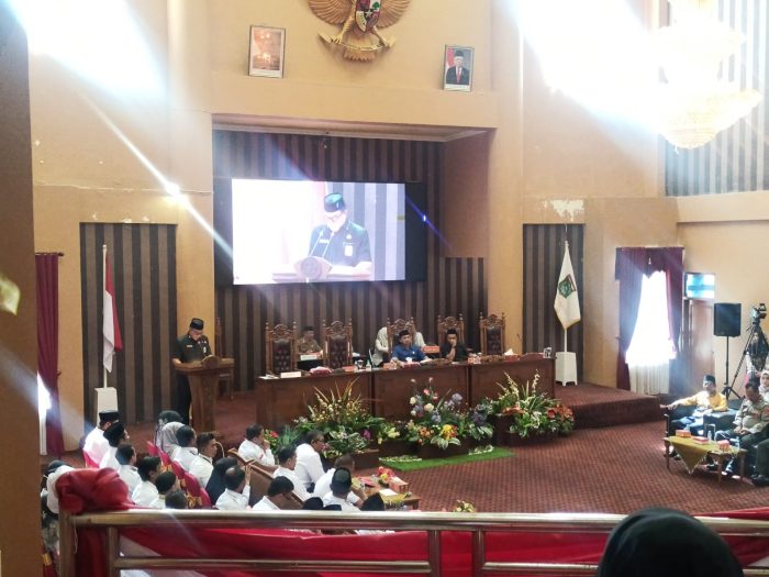 Bupati Sampaikan LPj APBD TA 2022 Dalam Rapat Paripurna DPRD Tanbu