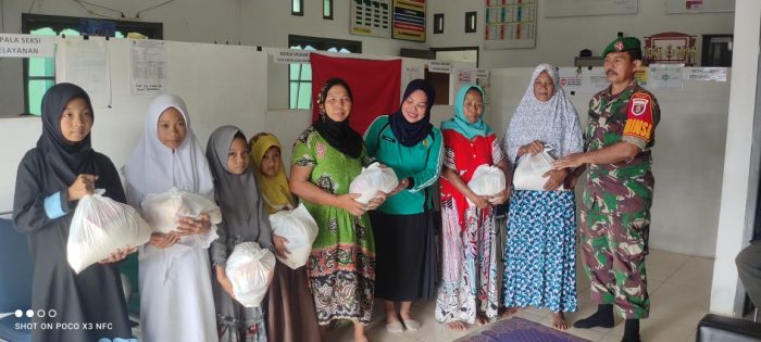 Posko Satu Jiwa Kembali Gelar Aksi Berbagi di Jum’at Berkah