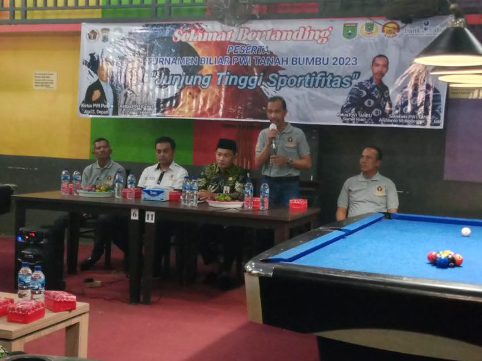 Buka Turnamen Biliar PWI Tanbu, Sekda Ambo Sakka Harap Kelahiran Atlet Berbakat