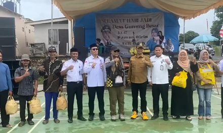 Gubernur Kalsel Turdes Laksanakan Panen Bersama Warga Gunung Besar