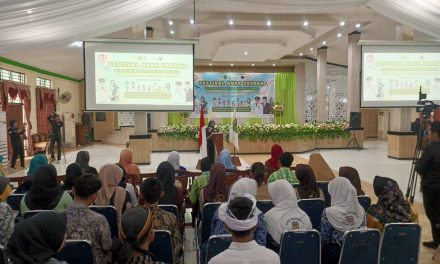 Bupati Tanbu Resmikan Festival Anak Daerah