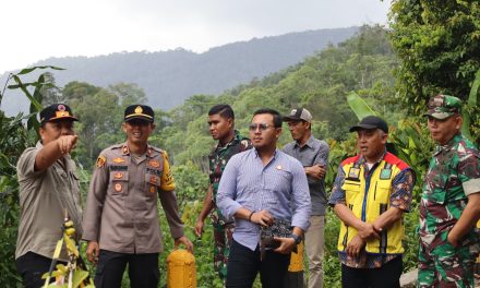 Forkopimda Tanbu Hadiri Rakor Pemantauan dan Evaluasi Penanganan Longsor Mentewe