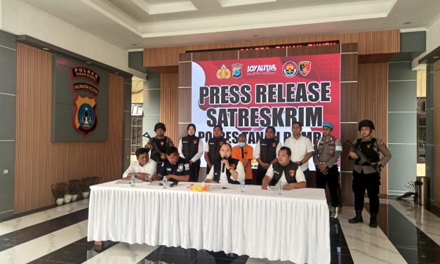 Satreskrim Polres Tanbu Ungkap Kasus Kekerasan Anak di Bawah Umur Saat Konferensi Pers