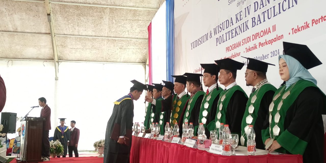 Politeknik Batulicin Gelar Sidang Senat Terbuka Yudisium dan Wisuda ke-IV di Komplek Makam Haji Maming Cappa Padang