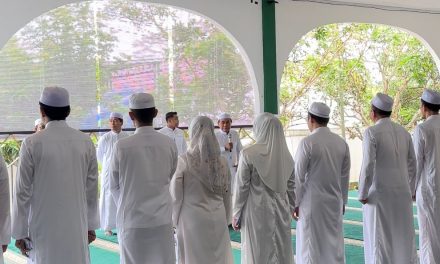 Bupati Tanbu Bicara Disiplin Ilmiah, Ilahiah, dan Alamiah sebagai Kunci Sukses Pelayanan Publik