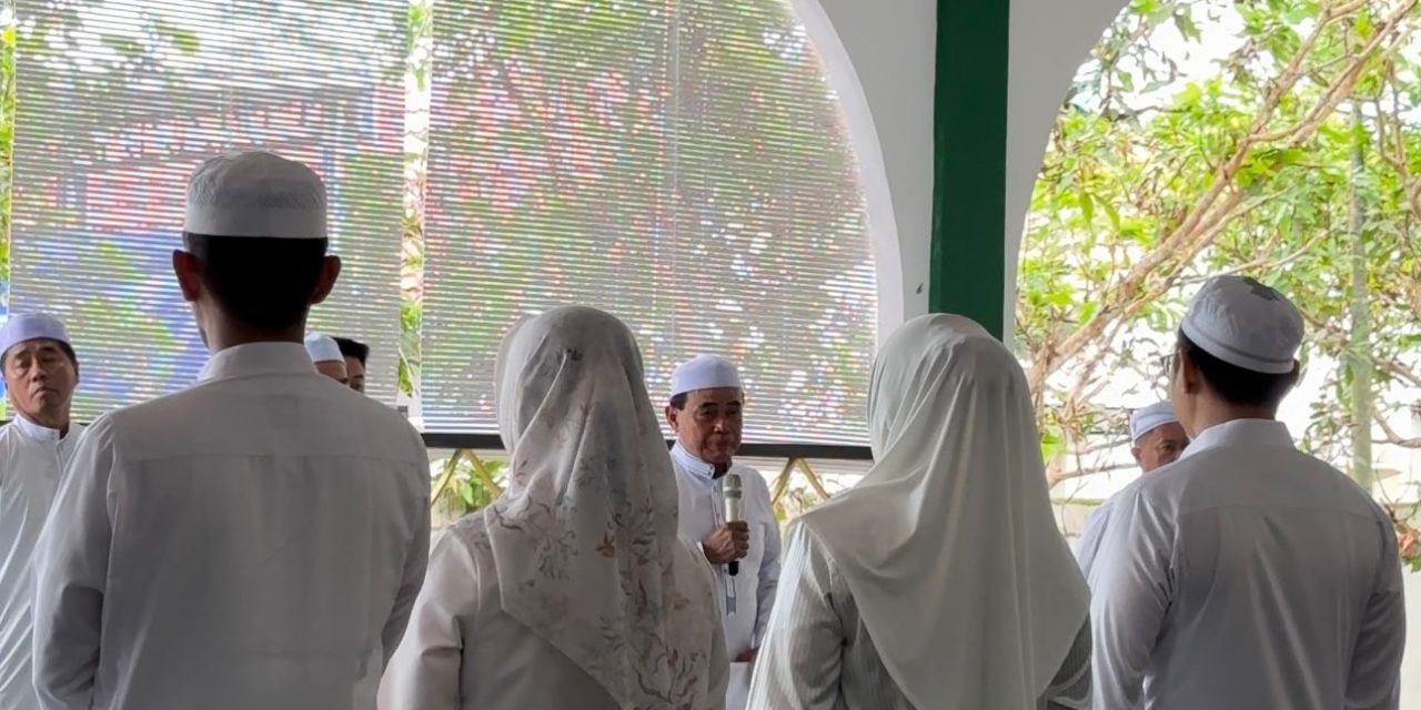 Bupati Tanbu Tegaskan Pegawai Pemerintah Daerah Agar Disiplin Dalam Memberikan Pelayanan Kepada Masyarakat