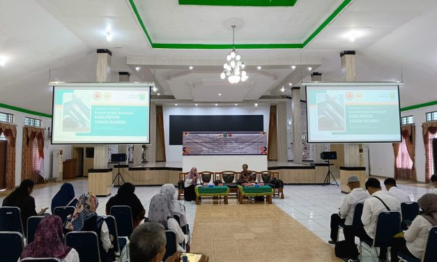 FGD Kedua Expose Laporan Penyusunan Dokumen Kajian Risiko Bencana Tanbu di Gelar di Gedung Mahligai Bersujud Kapet