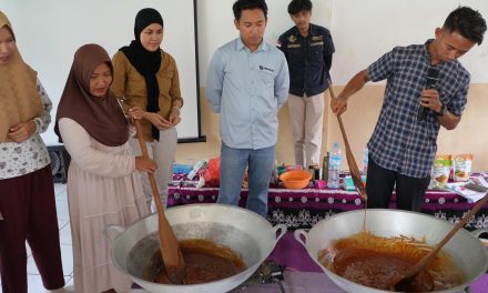 Pelatihan Gula Aren, Langkah Nyata PT Borneo Indobara Tingkatkan Kemandirian Ekonomi Desa Kuranji