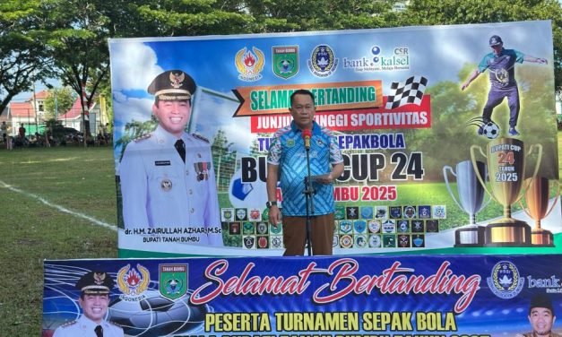 Piala Bupati Cup ke-24 Tahun 2024 Resmi Dibuka di Lapangan 7 Pebruari Pagatan