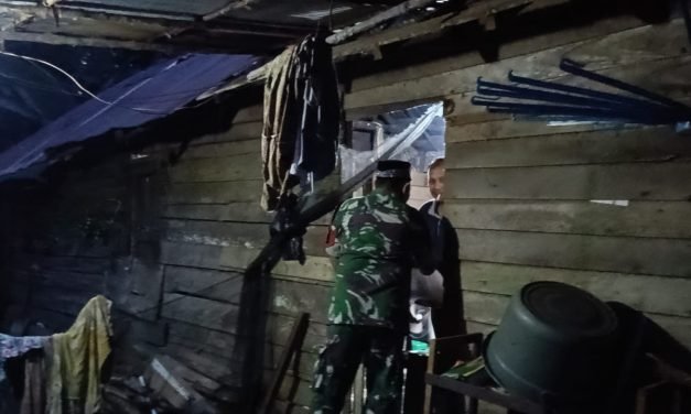 Peltu Indro Turseno Pelopori Aksi Posko Satu Jiwa Laksanakan Program Sosial Jumat Berkah