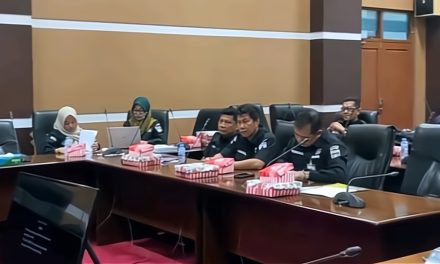 Komisi III DPRD Tanbu Gelar Raker Bersama Dinas PUPR Tanbu