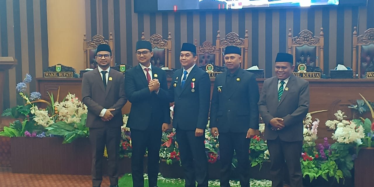 Ketua DPRD Tanbu Berikan Selamat Kepada Bupati dan Wabup yang Resmi Dilantik