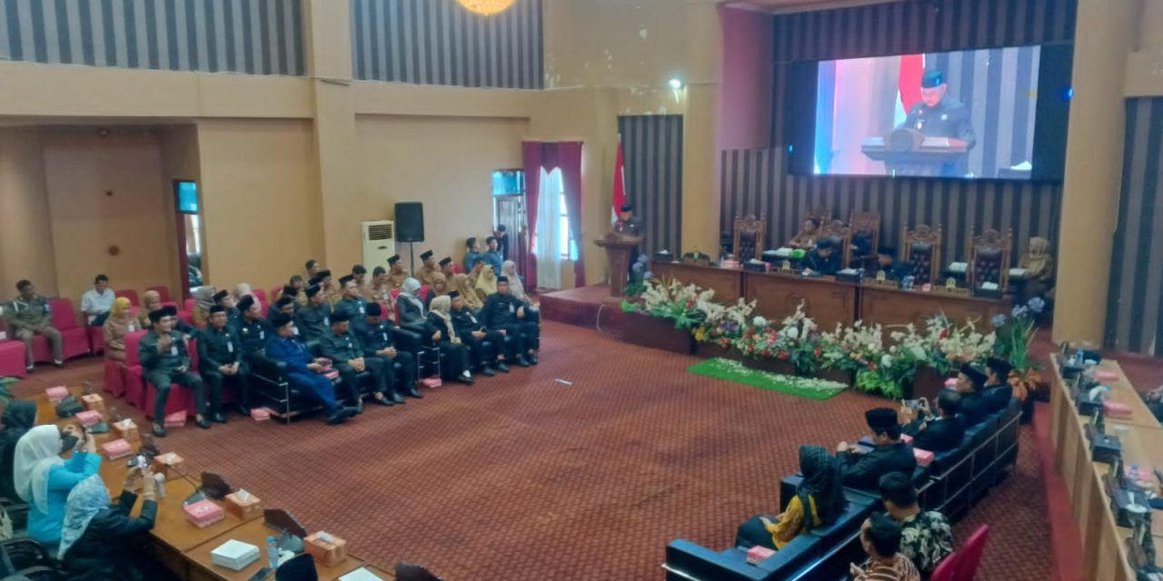 DPRD Tanbu Gelar Rapat Paripurna Guna Sampaikan Rekomendasi LKPJ Kepala Daerah Anggaran 2024