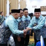 Wakil Bupati Tanbu Dampingi Istri Hj. Fitriyana Bahsanudin Hadiri Puncak Peringatan Hari Jadi ke-26 Kota Banjarbaru