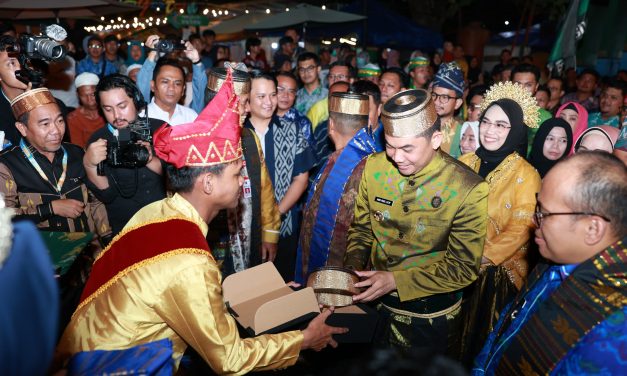 Bupati Tanbu Tekankan Pentingnya Pelestarian Budaya dan Penguatan Sumber Daya Manusia dalam Pembangunan Daerah