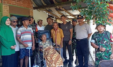 Posko Satu Jiwa Turut Aktif Salurkan Bantuan Sosial yang Dilaksanakan Kodim 1022 Tanbu