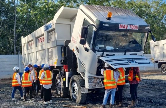 Berdayakan Desa Ring 1, PT BIB dan PT MAV Luncurkan Program Bapak Angkat Hauling