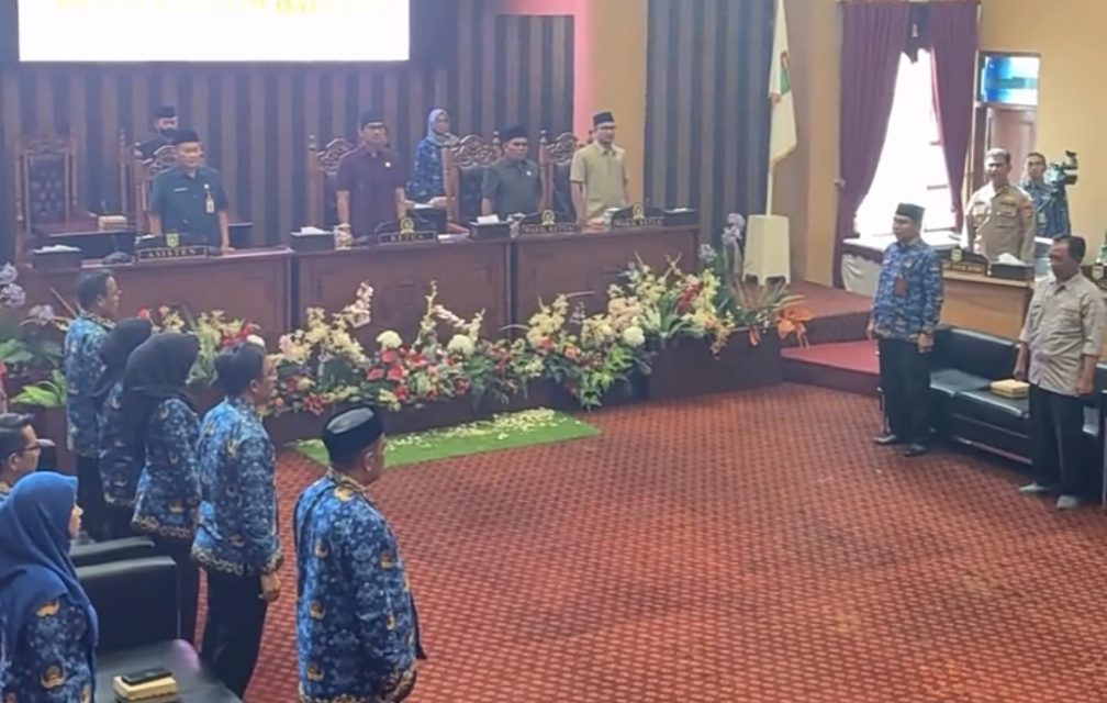 Bupati Tanbu Sampaikan Jawaban atas PU Fraksi Terhadap LPJ APBD Anggaran 2024