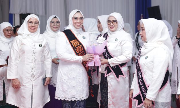 Bupati Tanbu Kukuhkan Bunda PAUD Serta Lantik Pokja Bunda PAUD Periode 2025-2030