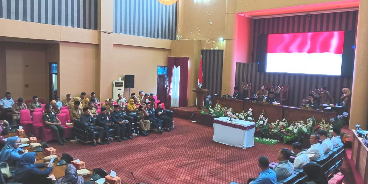 DPRD Tanbu Gelar Rapat Paripurna dalam Rangka Pengambilan Keputusan LPj APBD Anggaran 2024