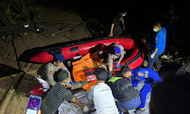 Warga Desa Api-api Digegerkan Penemuan Mayat Laki-laki di Pinggir Sungai Desa Setempat