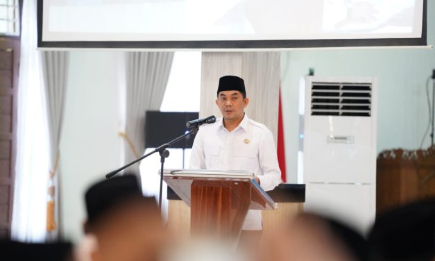 Dalam Mendukung GATI, Pemkab Tanbu Ajak Seluruh Ayah Mengikuti Hari Pertama Sekolah Bersama Ayah