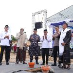 Bupati Tanbu Sampaikan Apresiasinya di Puncak Peringatan Milad ke-15 Ponpes Salafiyah Al-Istiqamah